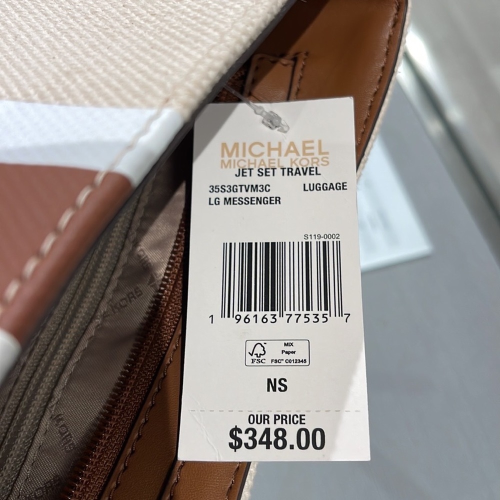 Michael Kors Jet Set Travel Large Messenger Bag (Luggage) 35S3GTVM3C
NWT - Picture 10 of 16